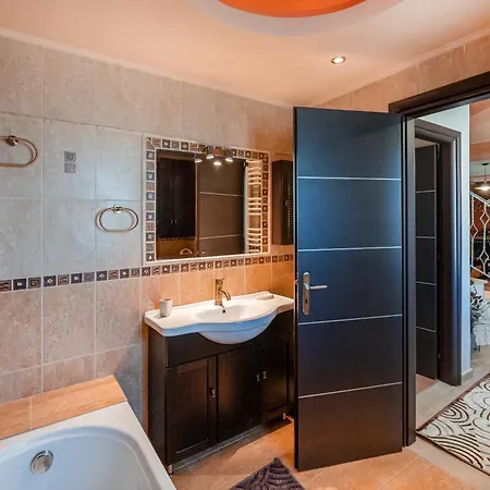 Apartment Perfect House In Spata (East Attica)